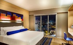 Aloft Lima Miraflores, a Marriott Hotel